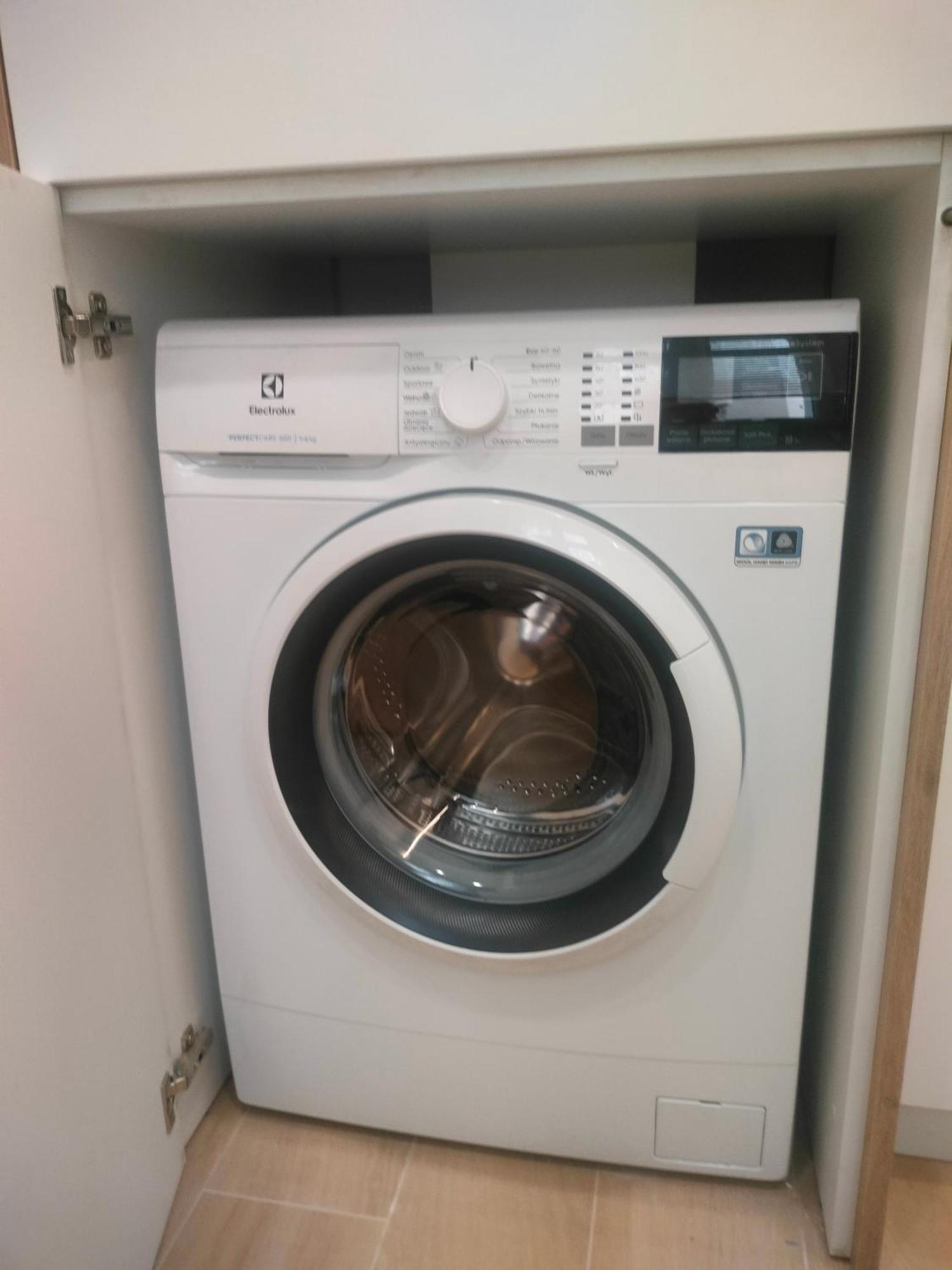 Apartament Paradise Zarzadzany Przez Gospodarza Osobe Fizyczna Self Check In Rzeszow Bagian luar foto